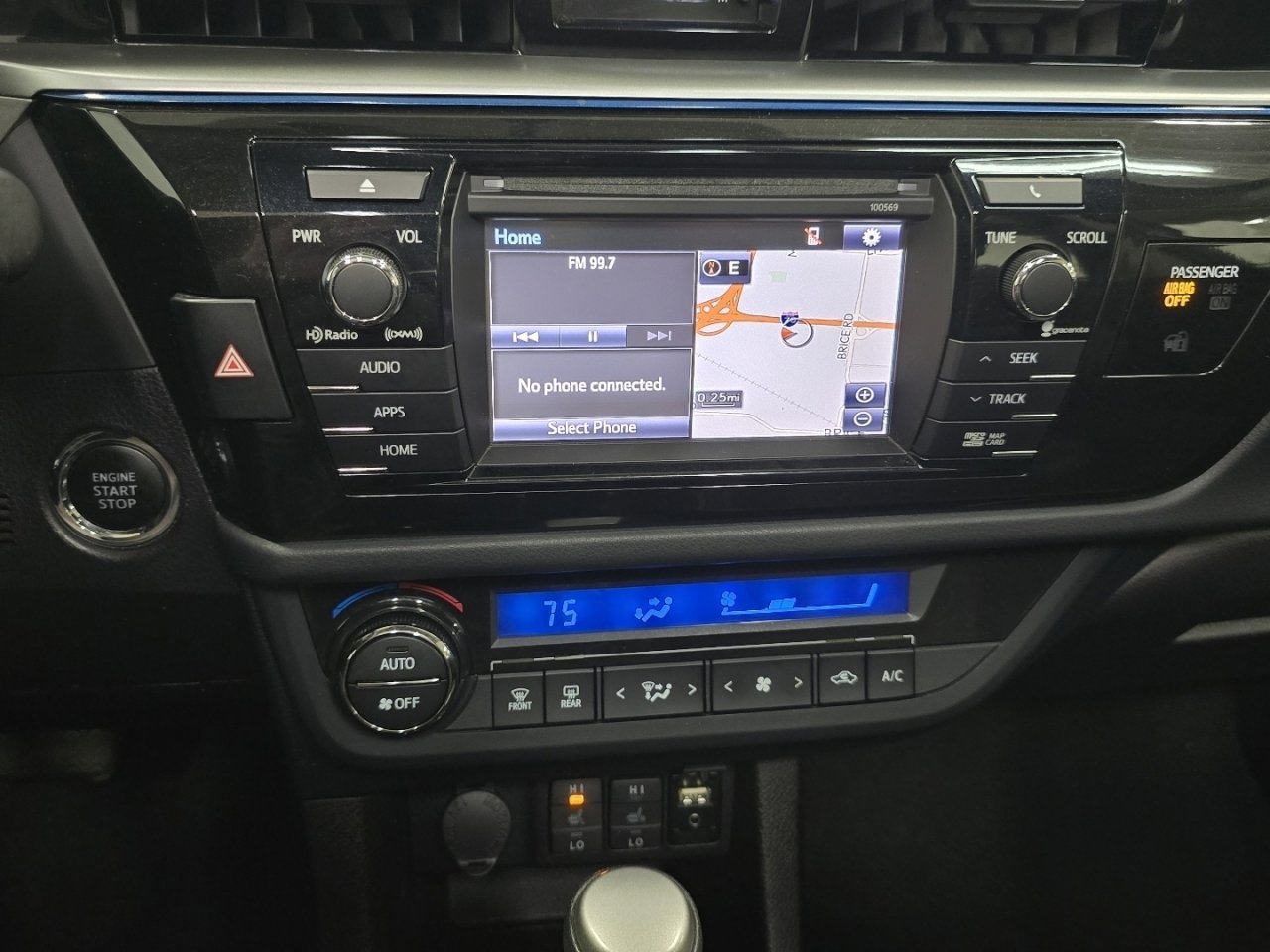 Used 2016 Toyota Corolla S Premium image 29