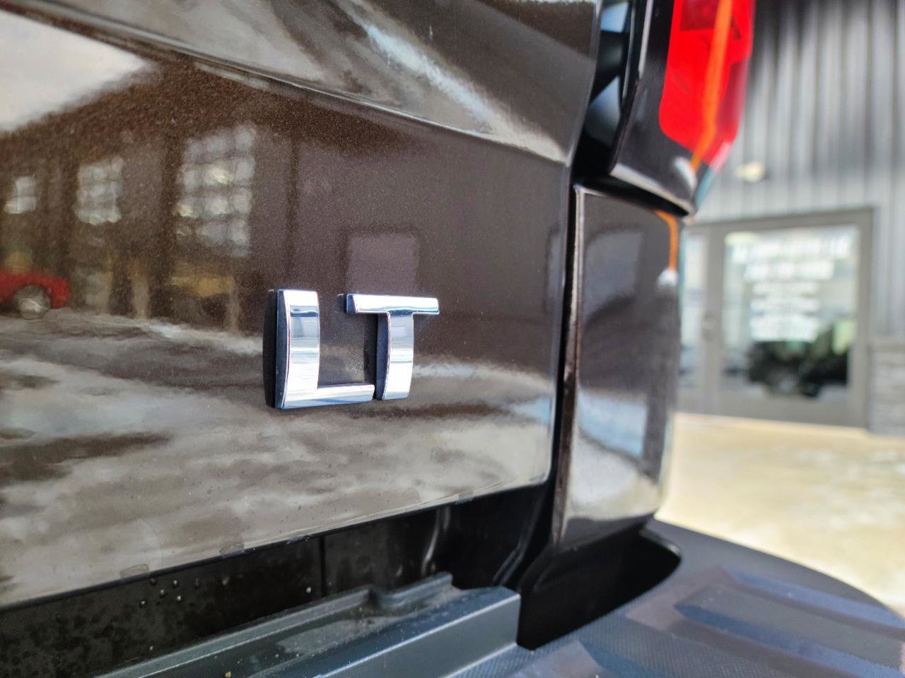 Used 2018 Chevrolet Silverado 1500 LT w/ All Star Edition image 15