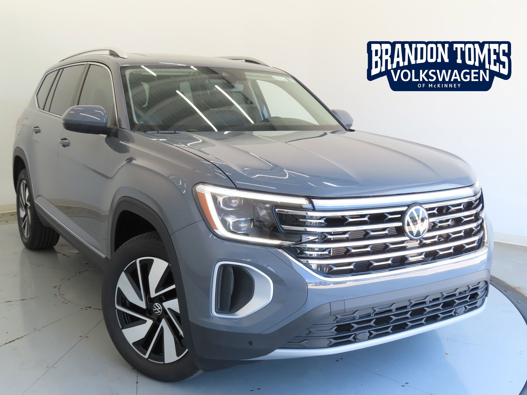 New 2025 Volkswagen Atlas SEL