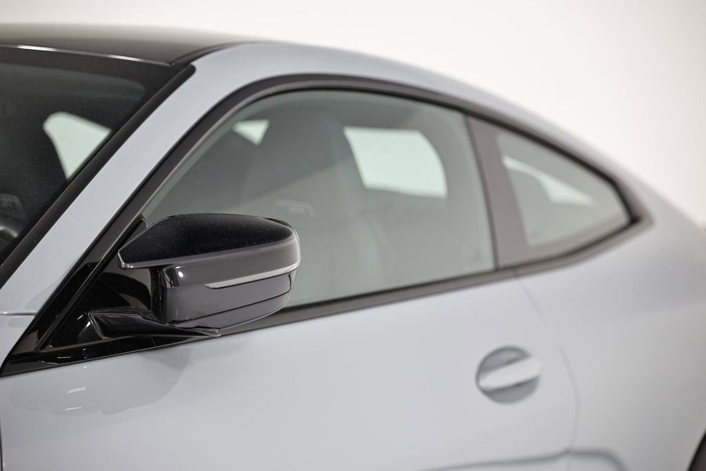 Used 2023 BMW M4 Coupe w/ Executive Package RWD image 9