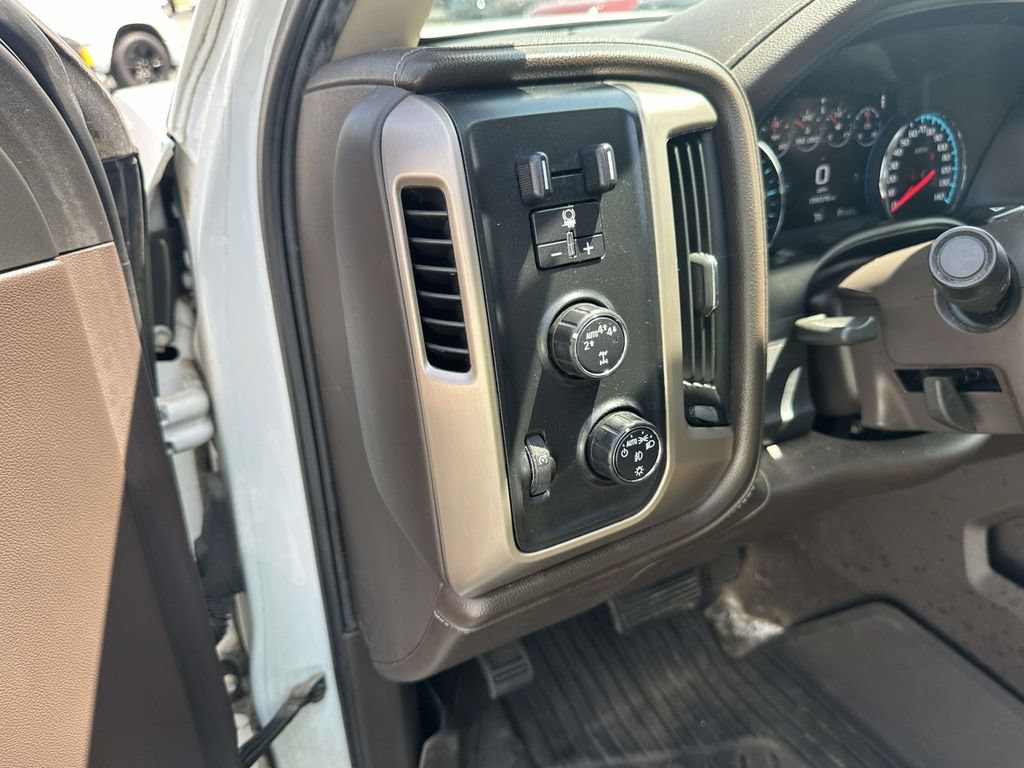 Used 2018 GMC Sierra 1500 Denali AWD/4WD image 23