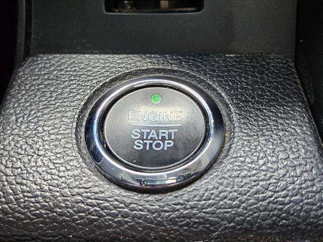 Used 2019 Ford F250 Lariat w/ Lariat Ultimate Package AWD/4WD image 12