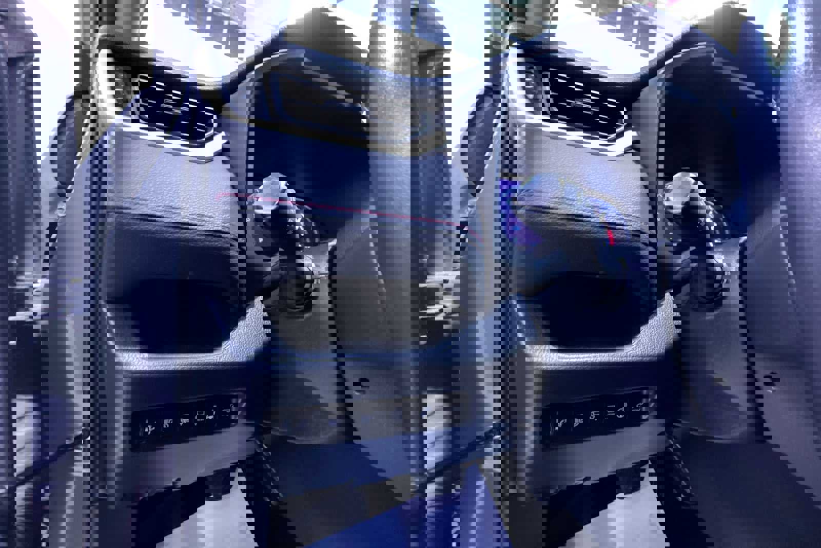 Used 2020 Toyota RAV4 TRD Off-Road image 16