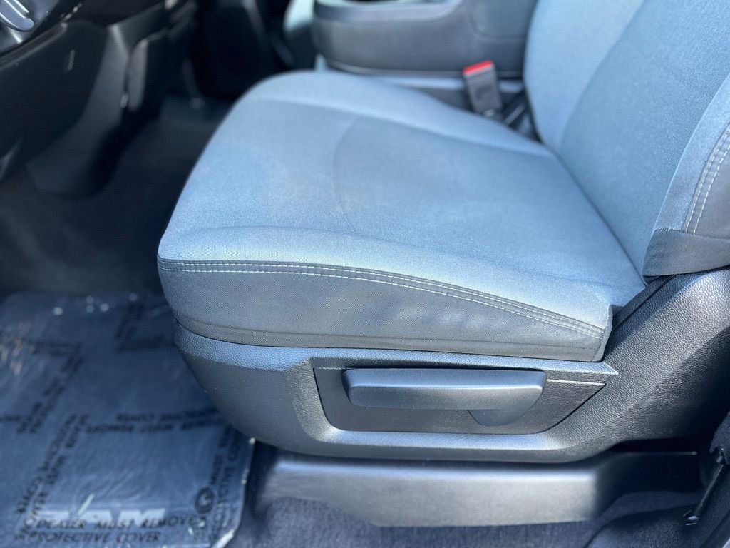 Used 2021 RAM 2500 Big Horn image 22