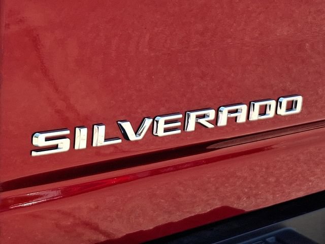 Used 2025 Chevrolet Silverado 2500 LTZ w/ LTZ Premium Package AWD/4WD image 33