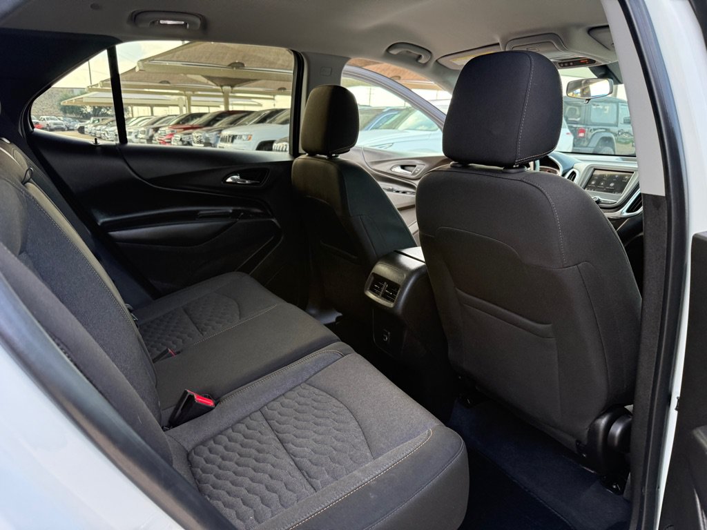 Used 2019 Chevrolet Equinox LT FWD image 15