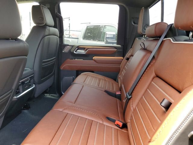 New 2026 GMC Sierra 3500 Denali Ultimate AWD/4WD image 12