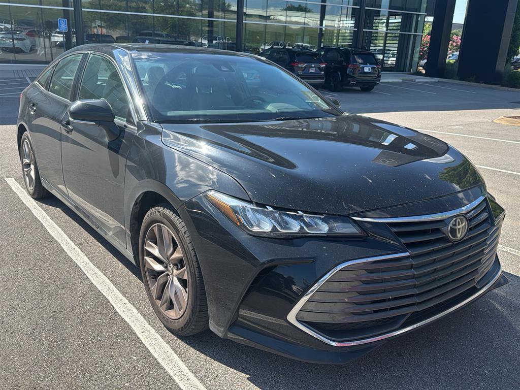 Used 2021 Toyota Avalon XLE w/ Moonroof Package AWD/4WD image 12