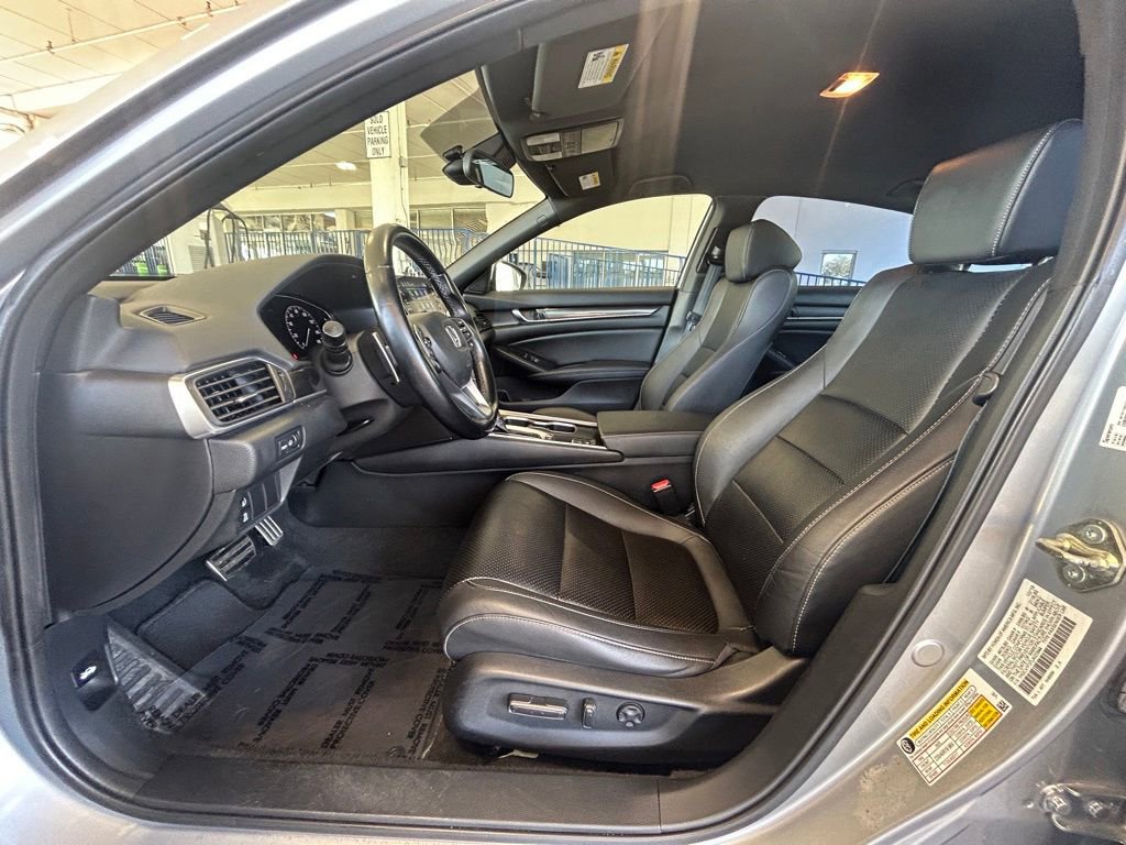 Used 2020 Honda Accord Sport image 9