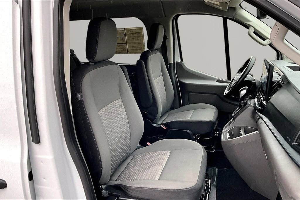Certified 2024 Ford Transit 350 XLT image 7