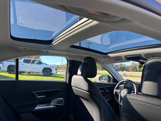 New 2027 Mercedes-Benz E 350 4MATIC Sedan image 24