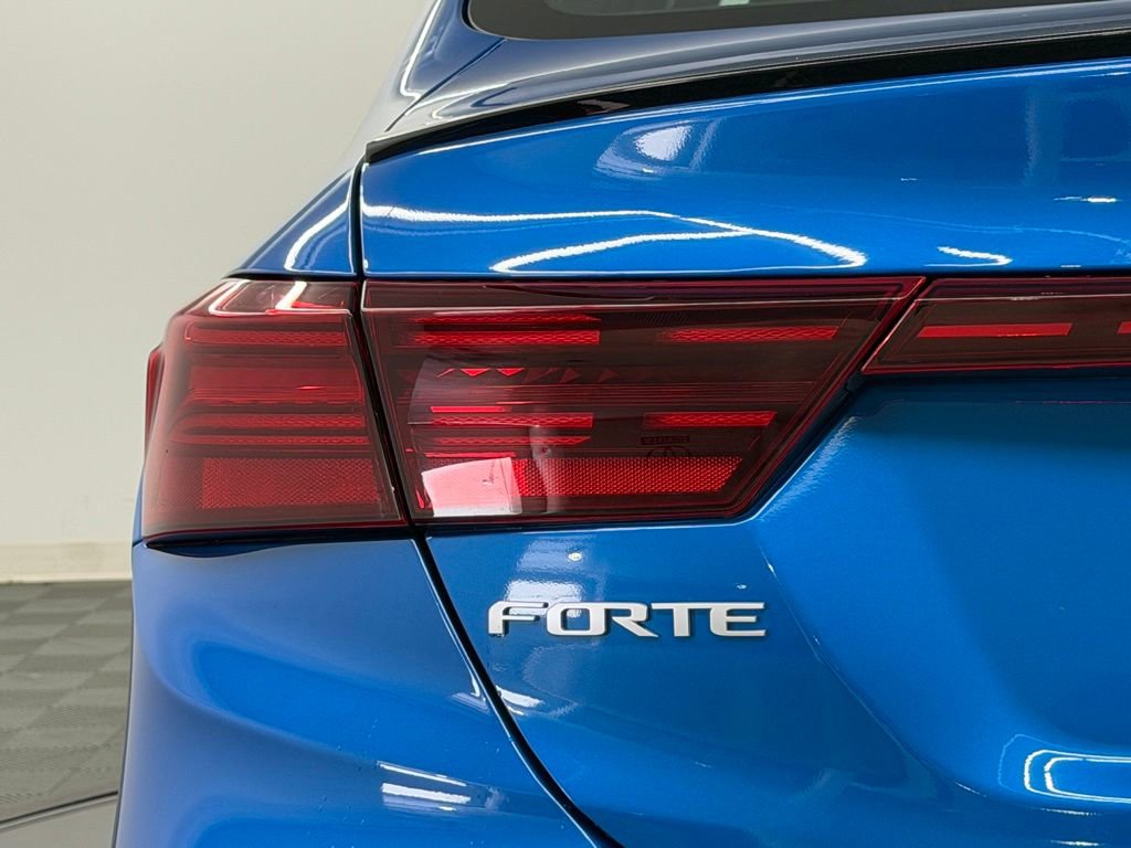 Used 2024 Kia Forte GT FWD image 13
