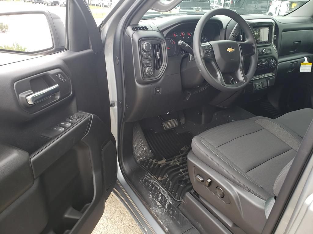 New 2026 Chevrolet Silverado 1500 Custom AWD/4WD image 12