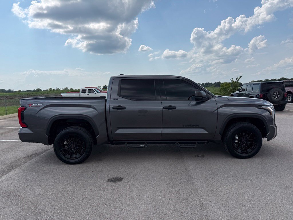 Used 2023 Toyota Tundra SR5 AWD/4WD image 32