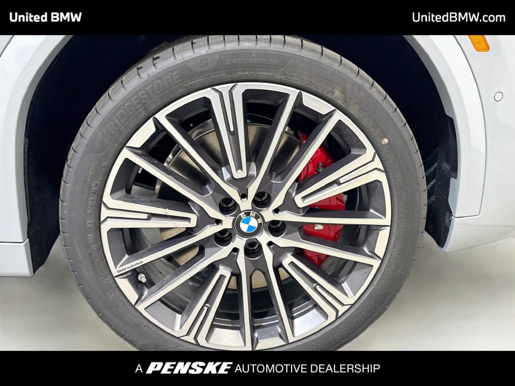 New 2027 BMW X2 xDrive28i w/ Technology Package AWD/4WD image 9