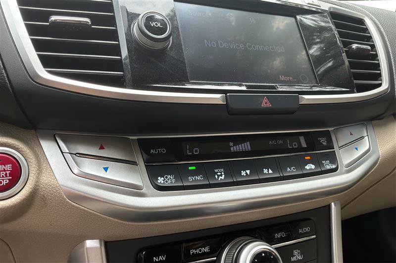 Used 2015 Honda Accord EX-L image 31