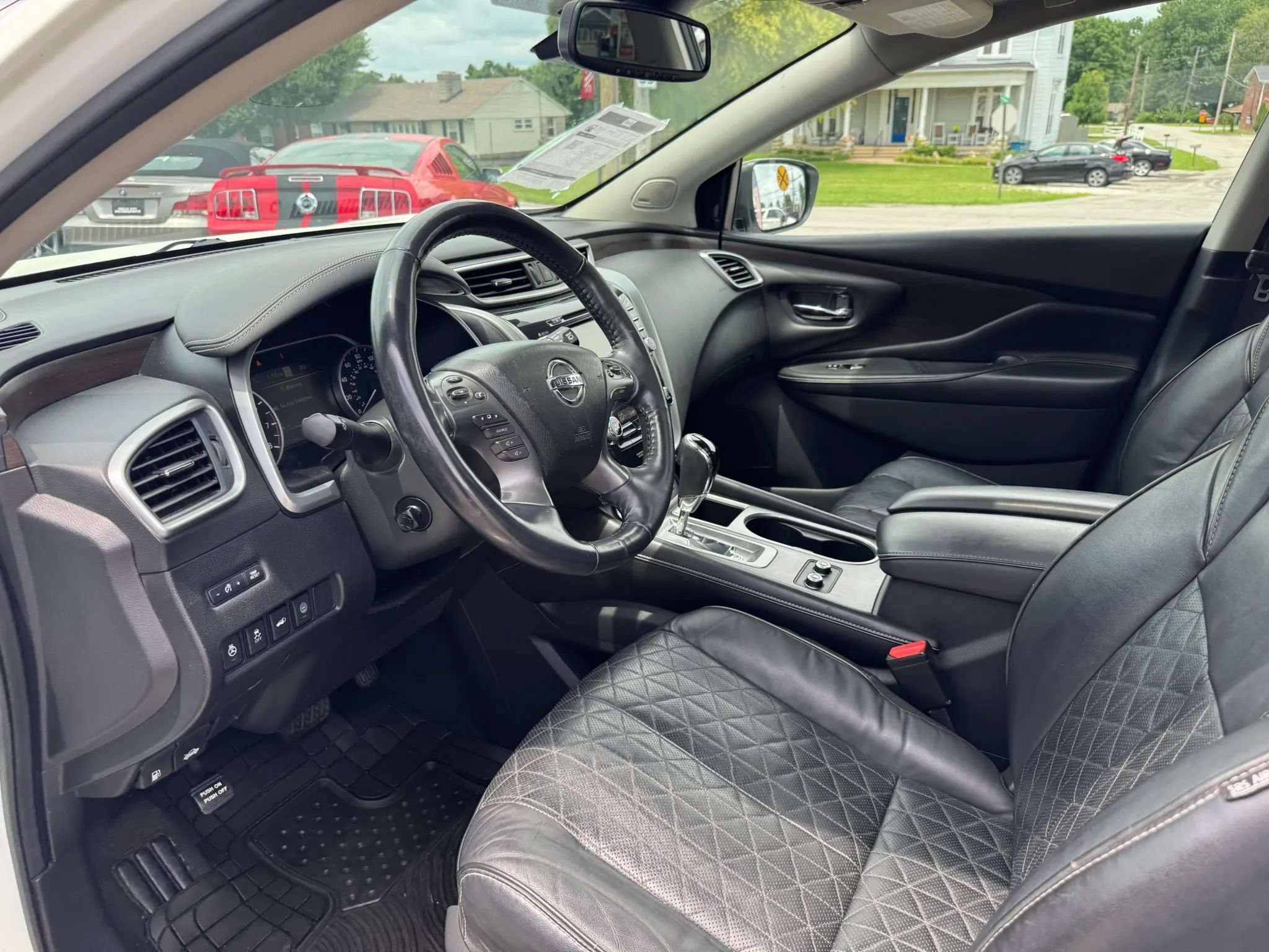 Used 2020 Nissan Murano Platinum w/ Cargo Package AWD/4WD image 24