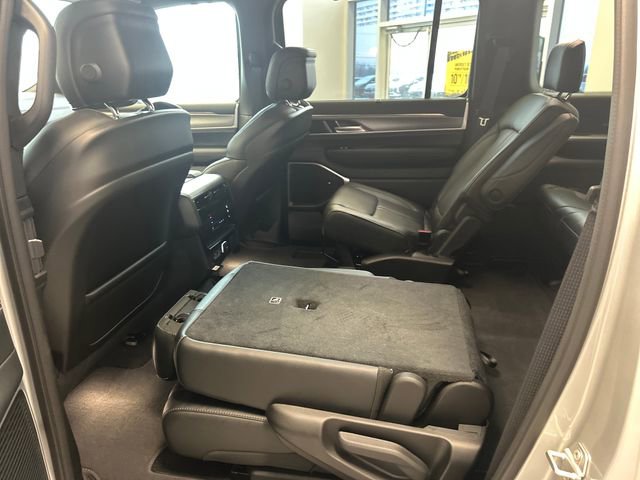New 2026 Jeep Grand Wagoneer Limited w/ Convenience Group I image 40