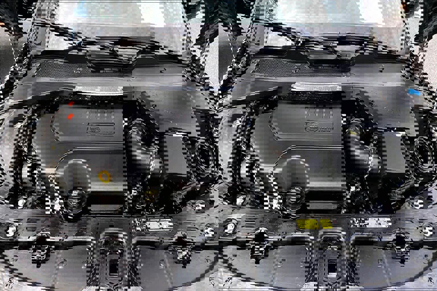 Used 2024 Land Rover Range Rover Evoque Dynamic SE AWD/4WD image 62