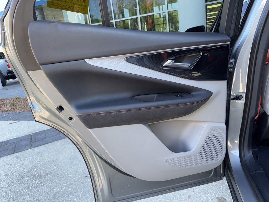 Used 2025 Chevrolet Blazer EV SS image 38