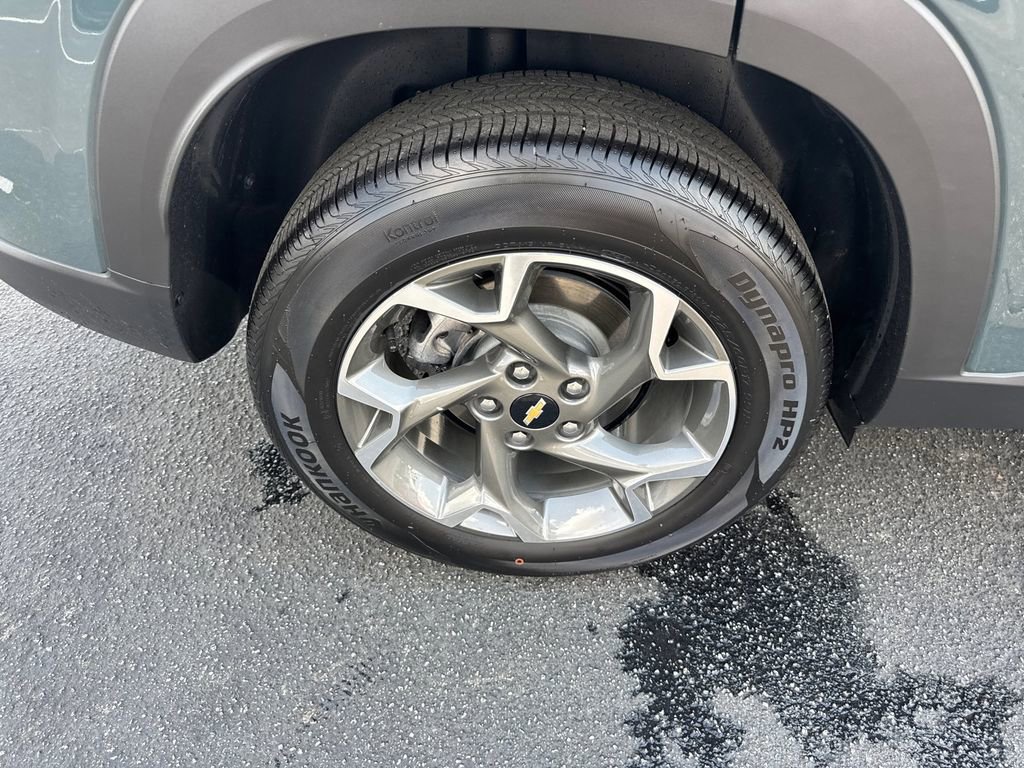 New 2026 Chevrolet Trax LT w/ Driver Confidence Package image 18