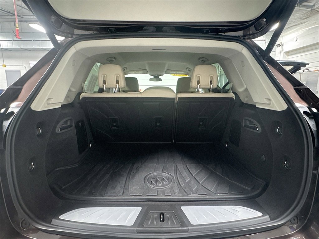 Used 2020 Buick Envision Premium w/ LPO, Active Package image 24