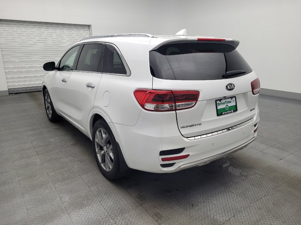 Used 2016 Kia Sorento SX image 5
