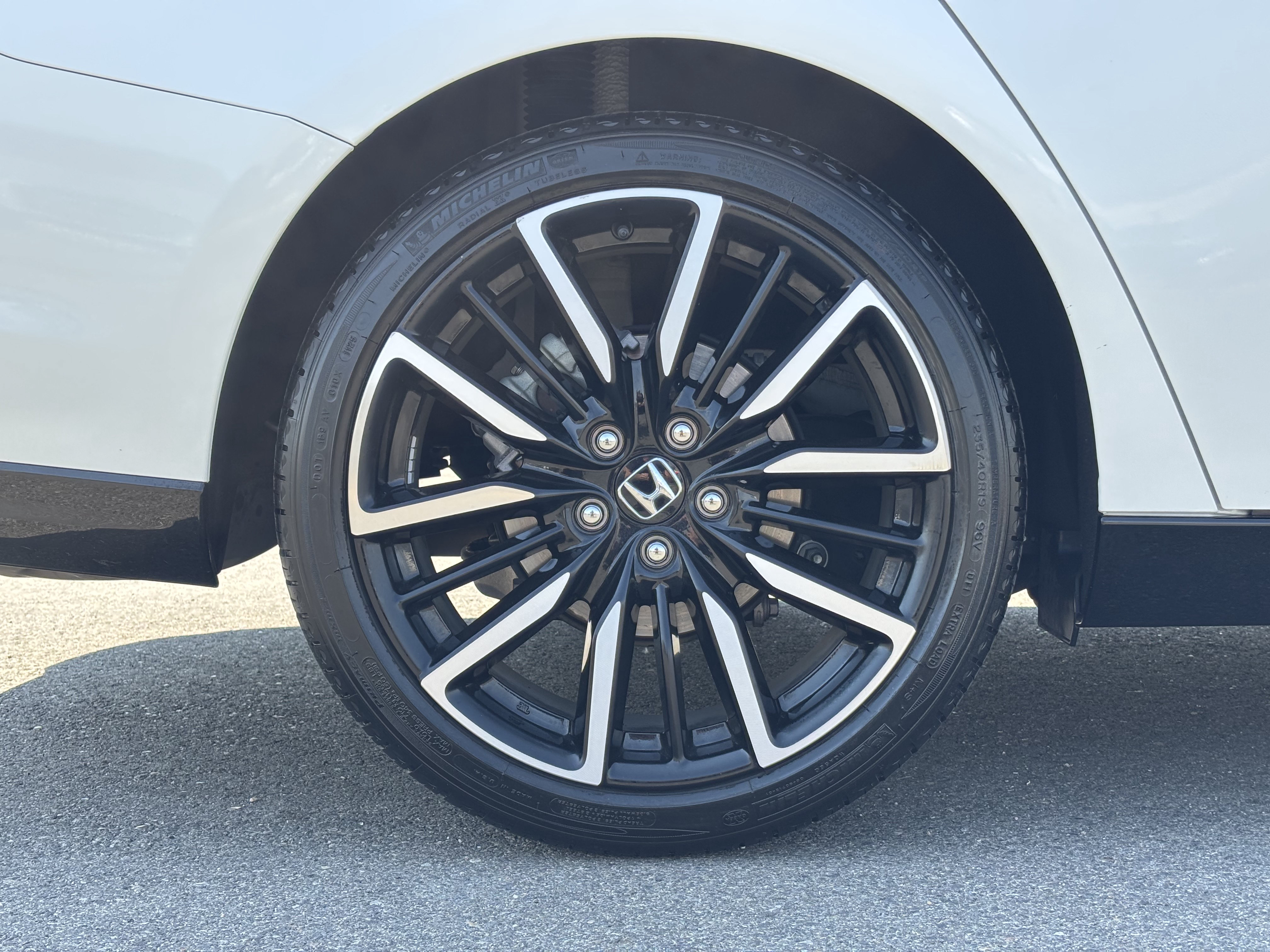 Certified 2025 Honda Accord Touring image 10