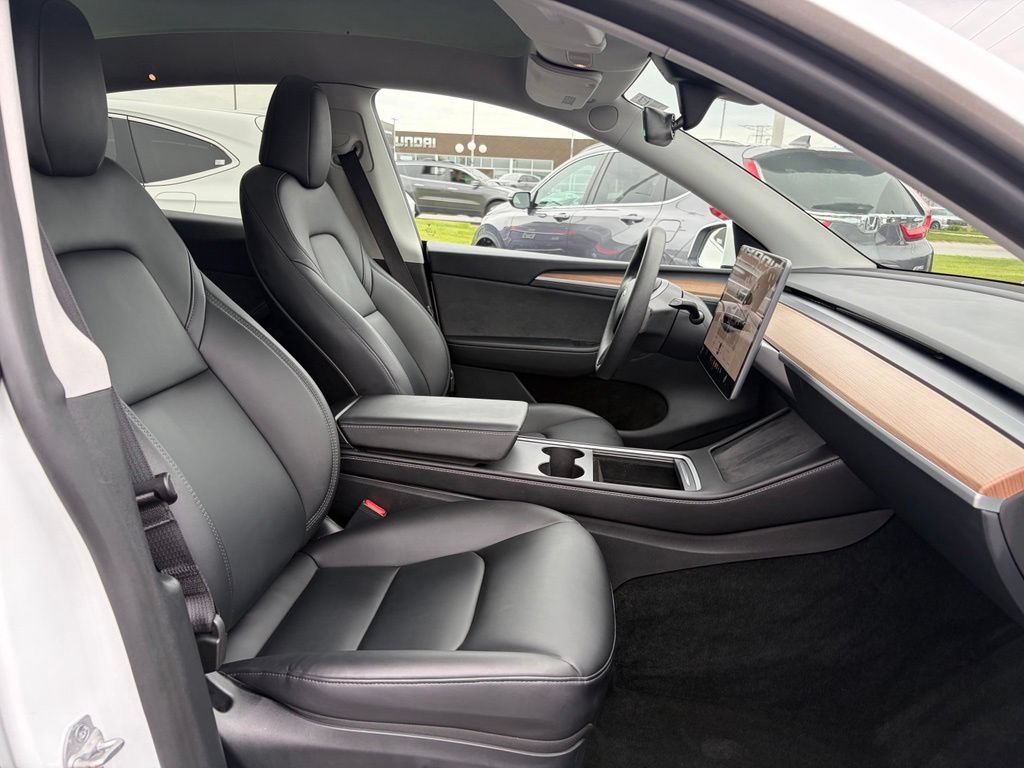 Used 2023 Tesla Model Y Long Range AWD/4WD image 12