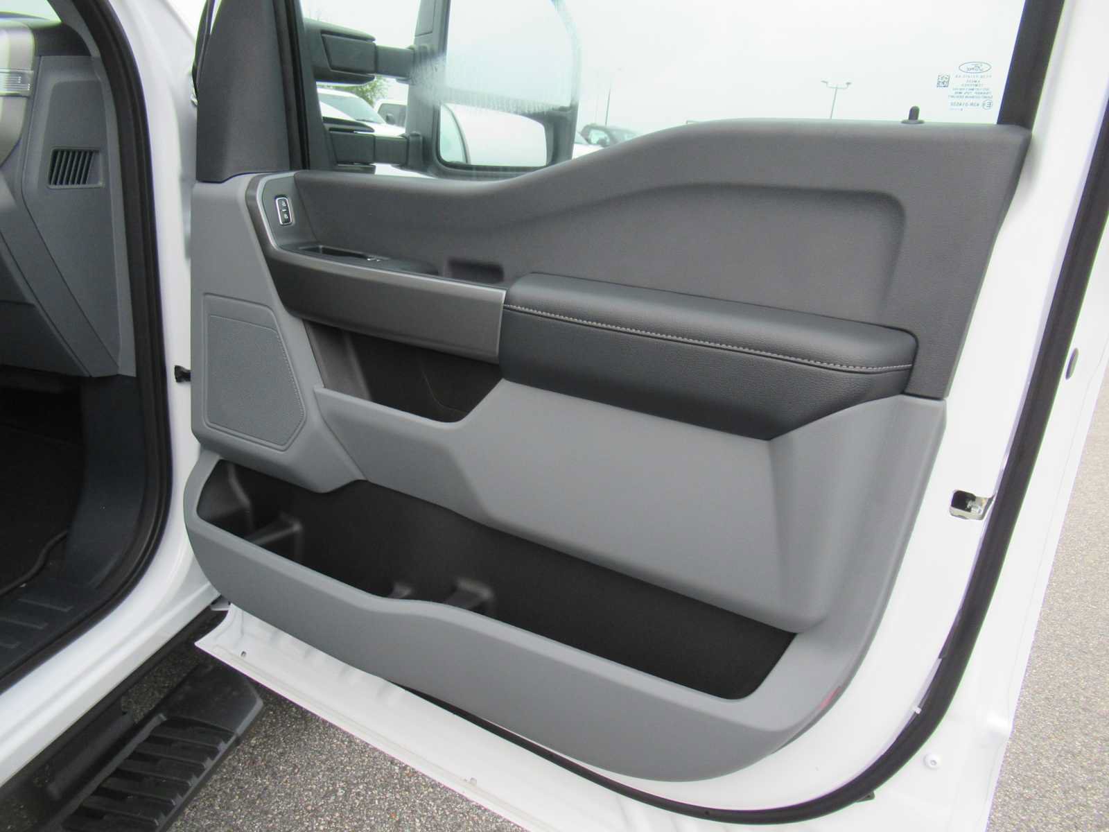 New 2026 Ford F250 XLT AWD/4WD image 13