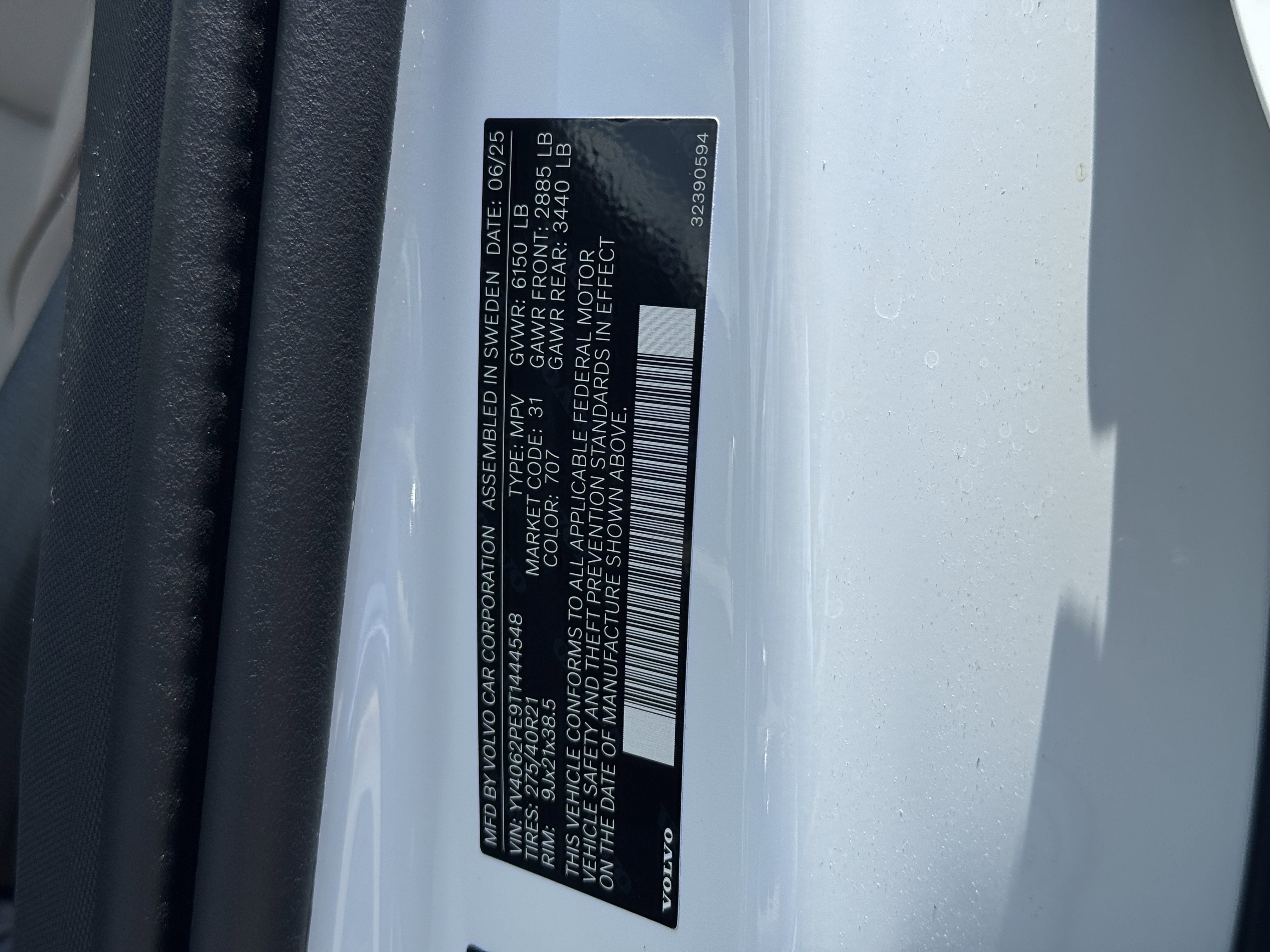 New 2026 Volvo XC90 B6 Plus w/ Protection Package Premier image 34