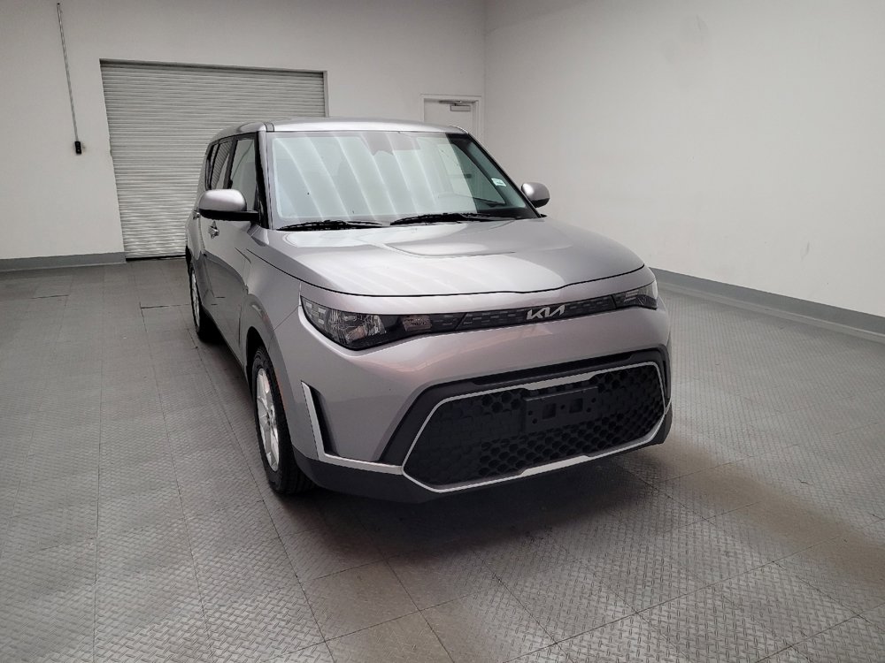 Used 2023 Kia Soul LX w/ LX Technology Package image 14