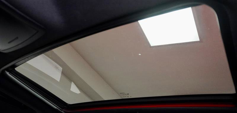 Used 2015 Dodge Challenger SXT Plus w/ Premium Sound Group image 28