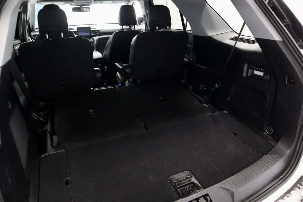 Certified 2021 Ford Explorer Limited w/ Hybrid Equipment Group 310A image 16