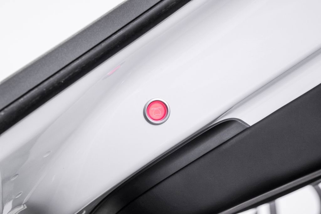 Used 2023 Tesla Model X image 53