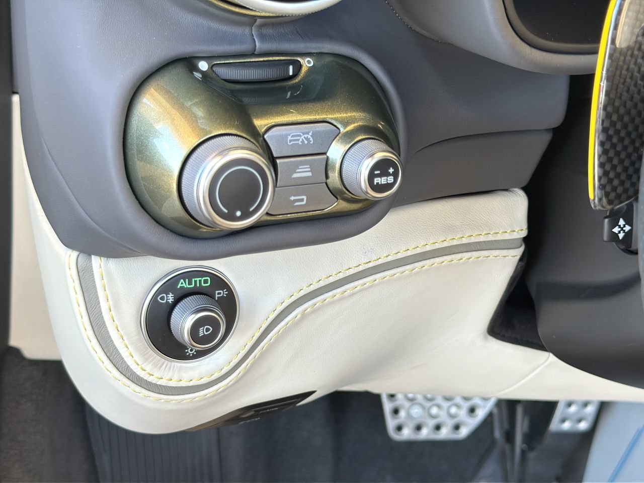 Used 2023 Ferrari Portofino M RWD image 20