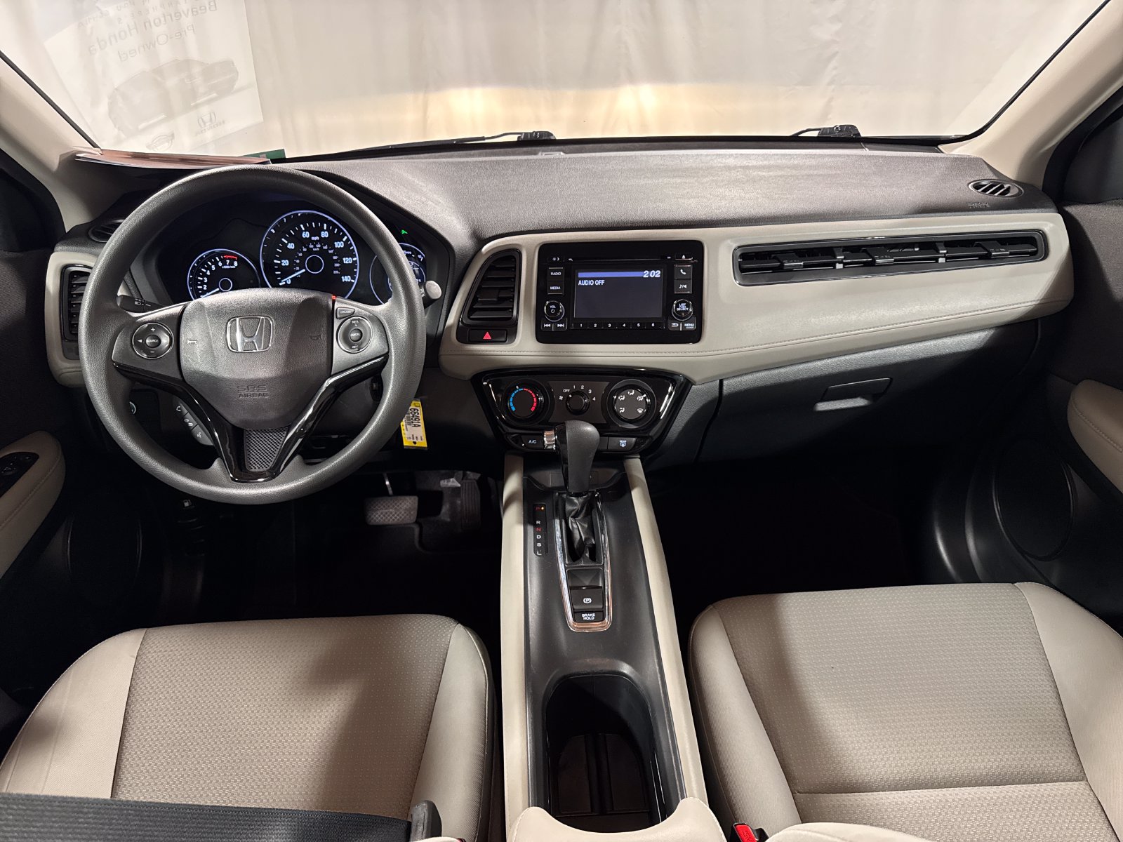 Used 2019 Honda HR-V LX image 4