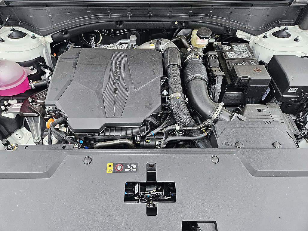 New 2026 Hyundai Santa Fe SE AWD/4WD image 32