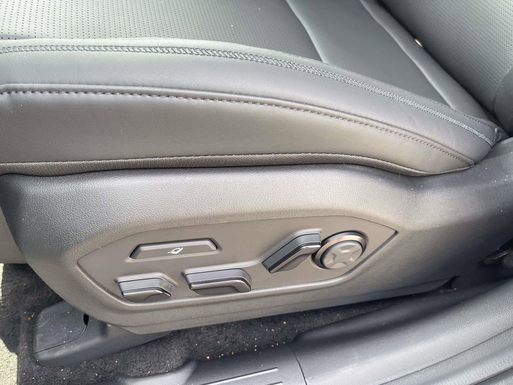 New 2026 Hyundai Santa Fe Calligraphy image 16