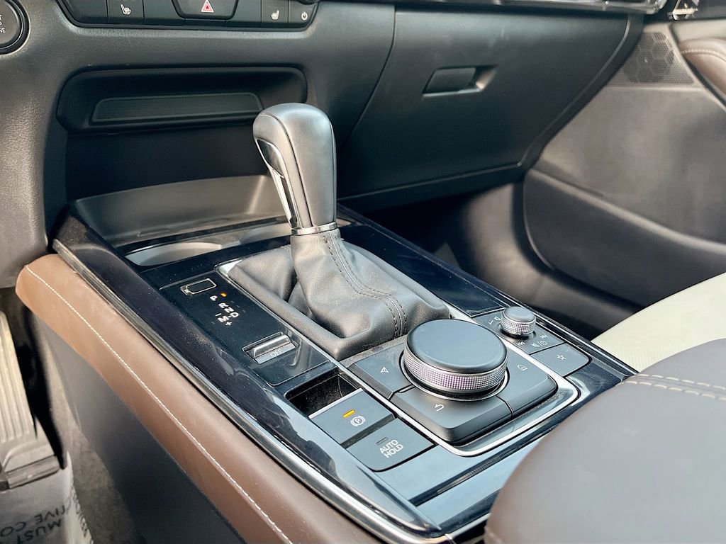 Used 2024 MAZDA CX-30 AWD 2.5 S w/ Premium Package image 17