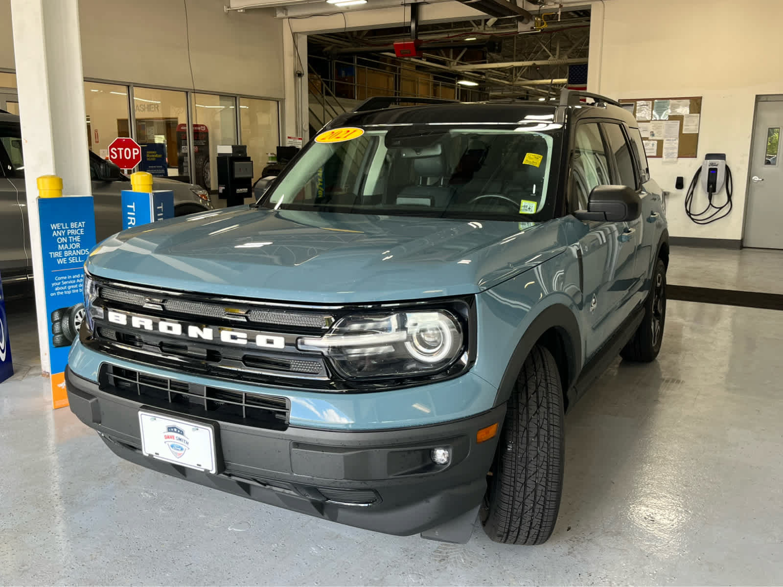 Certified 2021 Ford Bronco Sport Outer Banks AWD/4WD image 4