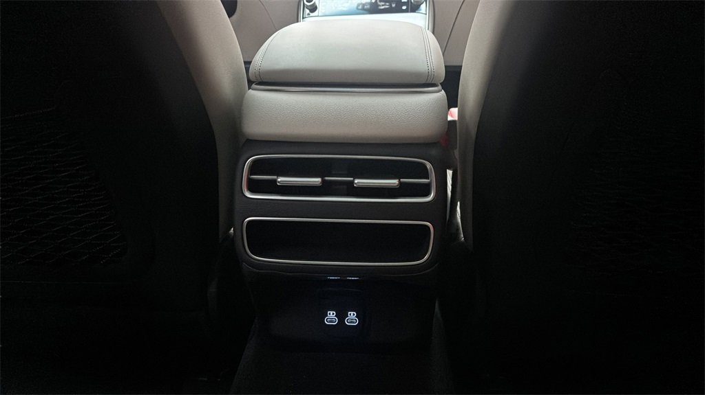 New 2026 Genesis GV70 2.5T Advanced image 11