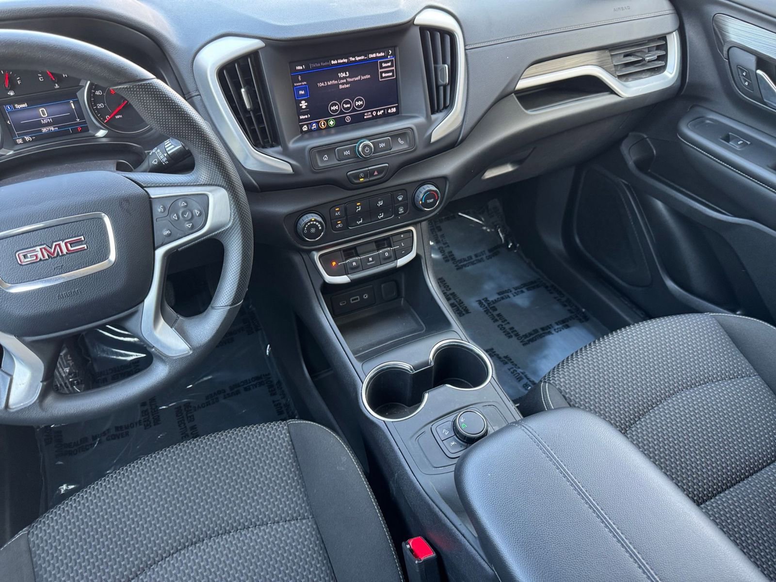 Used 2024 GMC Terrain SLE FWD image 40