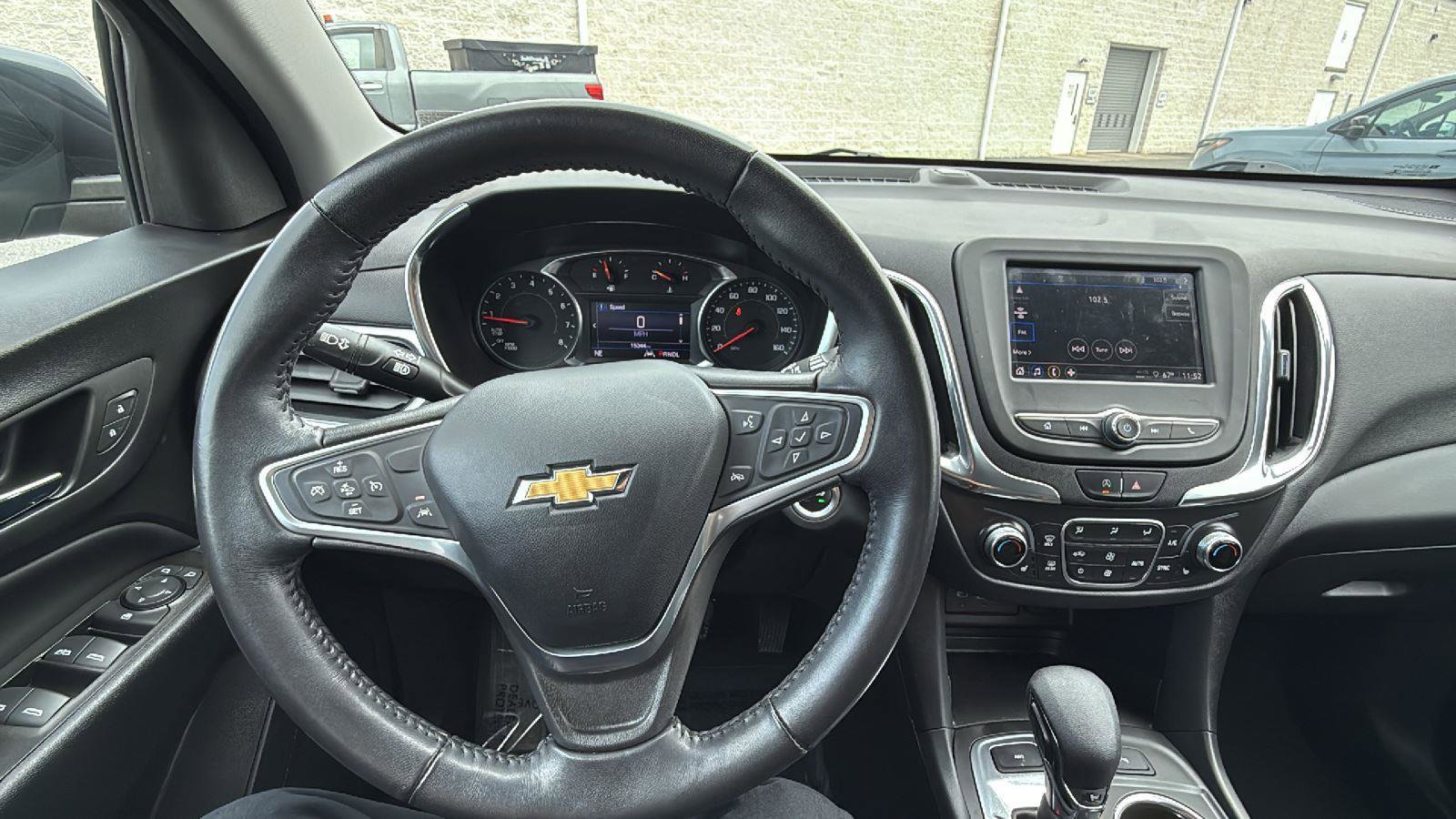 Used 2022 Chevrolet Equinox LT image 26