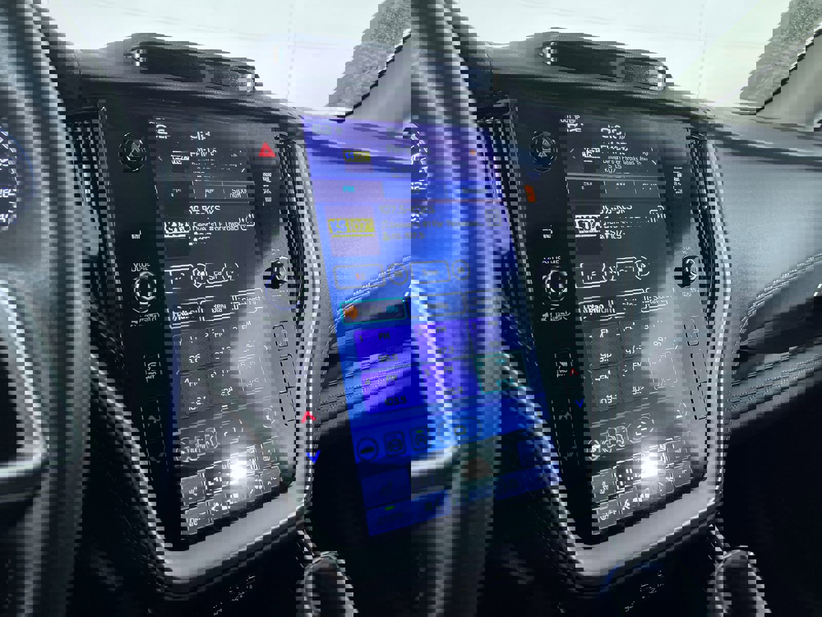 Used 2022 Subaru Outback Limited AWD/4WD image 18