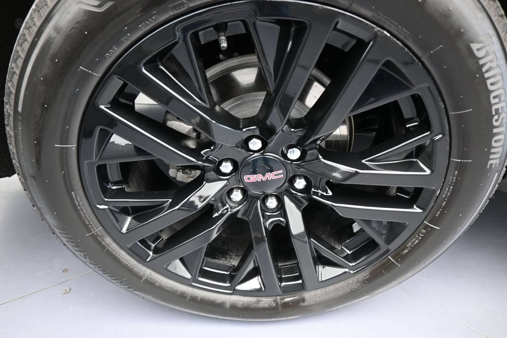 Used 2024 GMC Yukon XL Denali RWD image 54