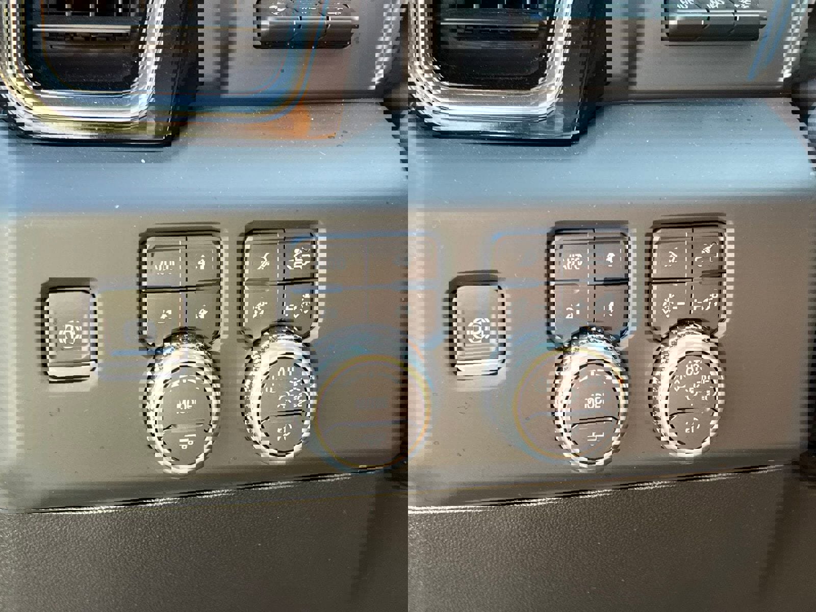 Used 2025 GMC Sierra 1500 Denali Ultimate image 31