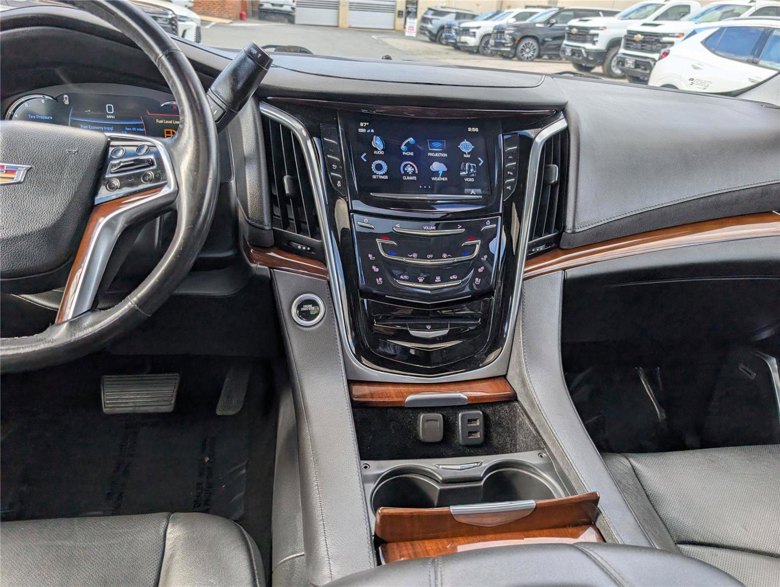 Used 2019 Cadillac Escalade Premium Luxury image 21