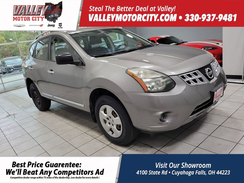 Used 2014 Nissan Rogue S w/ Convenience Package