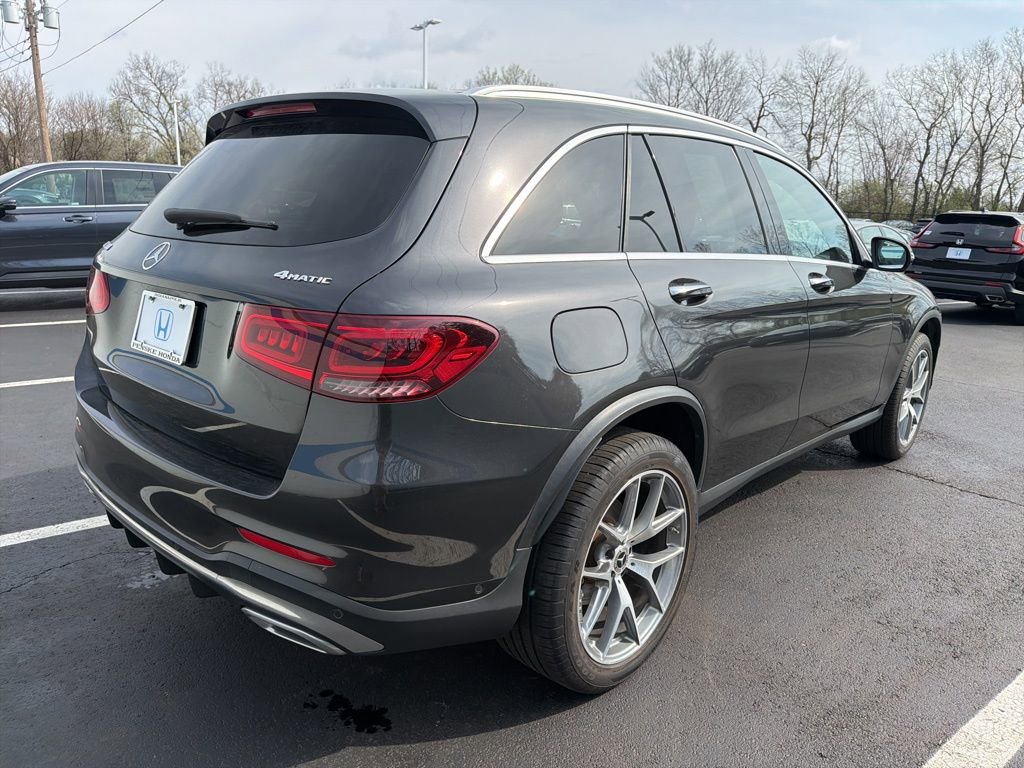 Used 2022 Mercedes-Benz GLC 300 4MATIC image 5